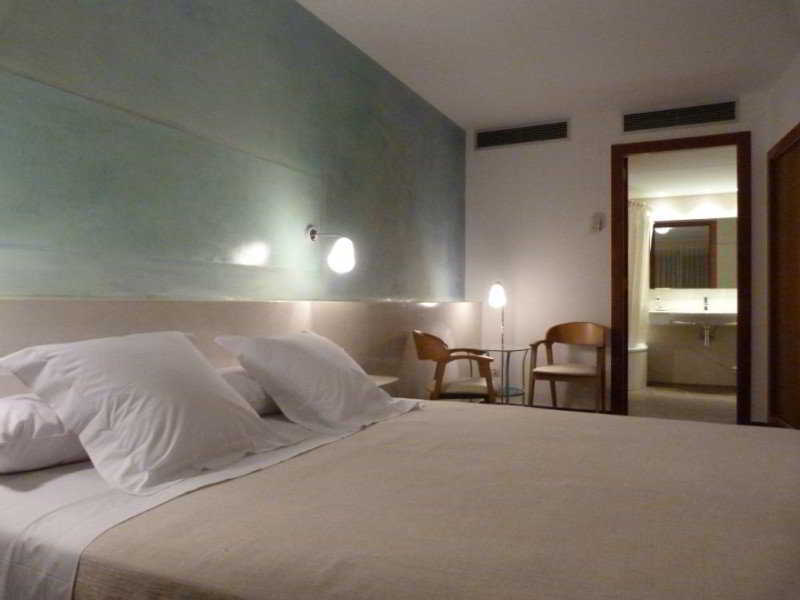Hotel Carmen Roses Kültér fotó